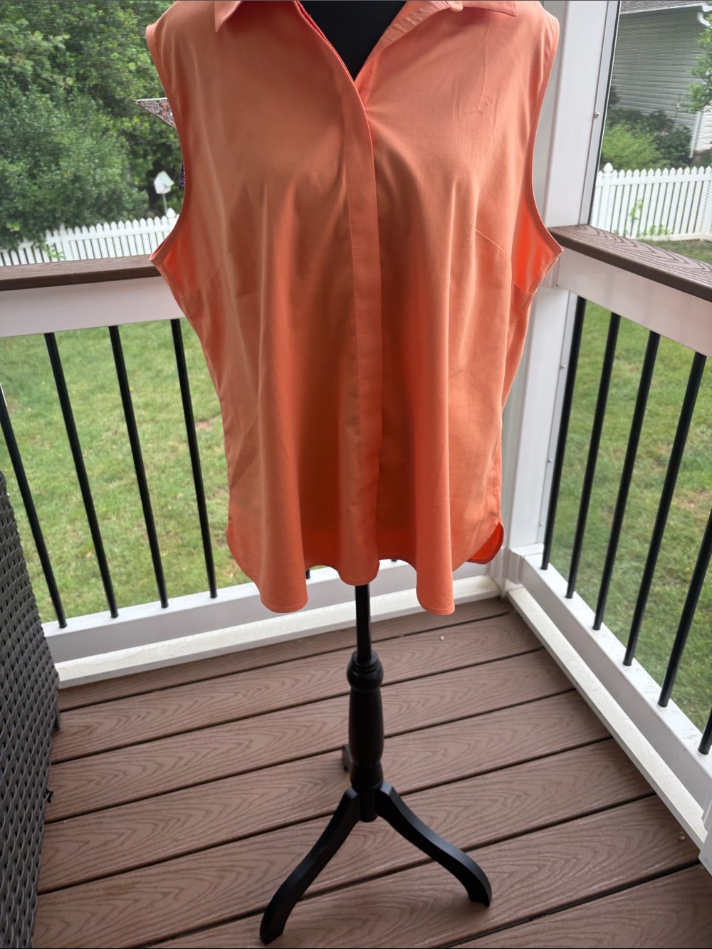 Chico's Coral Sleeveless Button-Front Blouse